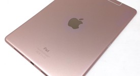 Good
													Apple iPad Pro 9.7" - Verizon, Rose Gold, 32 GB, A1674, photo 6 of 6