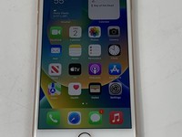 Apple iPhone 8 Plus