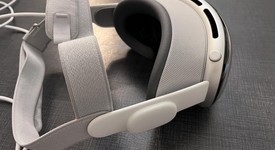 Mint
													Apple Vision Pro - 256 GB, photo 3 of 10