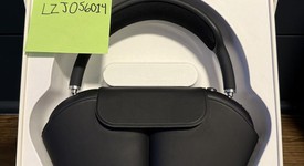 Used
													Apple AirPods Max - Gray, photo 1 of 7