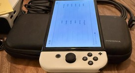 Mint
													Nintendo Switch - OLED - White, 64 GB, photo 4 of 10