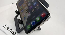 Good
													Apple iPhone Xr - Unlocked, White, 64 GB, A1984, photo 4 of 10