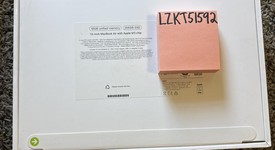 New
													MacBook Air 2024 (M3) - 13" - Apple M3, Gray, 256 GB, 16 GB, 8-core GPU, photo 2 of 2