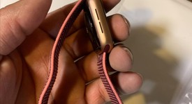 Mint
													Apple Watch SE 1st Gen 40mm - Unlocked, Gold, A2353 - Cellular, Aluminum, photo 6 of 6