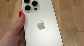 Good
													Apple iPhone 15 Pro Max - Verizon, White, 256 GB, A2849, photo 4 of 7