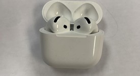 Used
													Apple AirPods 4th Gen - Standard, photo 4 of 4