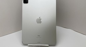 Mint
													Apple iPad Pro 11" 2nd Gen 2020 - Unlocked, Silver, 128 GB, A2068, photo 4 of 6