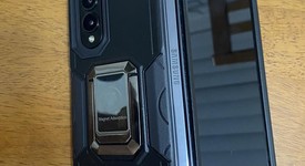 Good
													Samsung Galaxy Z Fold4 5G - Unlocked Non-US, Black, 256 GB, 12 GB, SM-F936W, photo 5 of 8