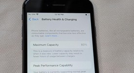 Good
													Apple iPhone 8 - Unlocked, Gray, 64 GB, A1863, photo 2 of 6