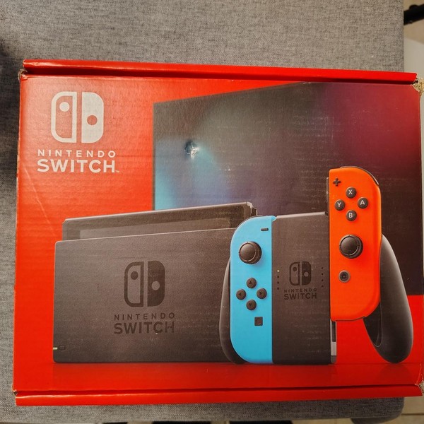 Nintendo Switch - 32 GB, Red & Blue, Mario Red & Blue Edition