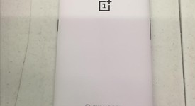 Good
													OnePlus One - Unlocked, White, 16 GB, photo 3 of 7