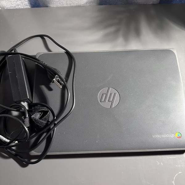 HP Chromebook 11a - 32 GB, Gray, 4 GB, MediaTek