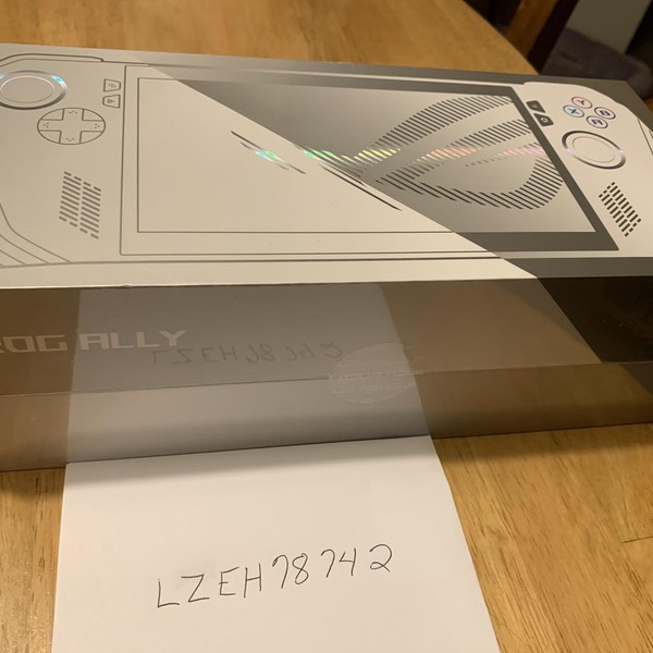 Asus ROG Ally 7 inch - 512 GB, White, 16 GB, AMD Ryzen Z1, Ryzen Z1