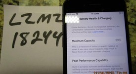 Fair
													Apple iPhone SE 2nd Gen 2020 - AT&T, Black, 64 GB, A2275, photo 3 of 17