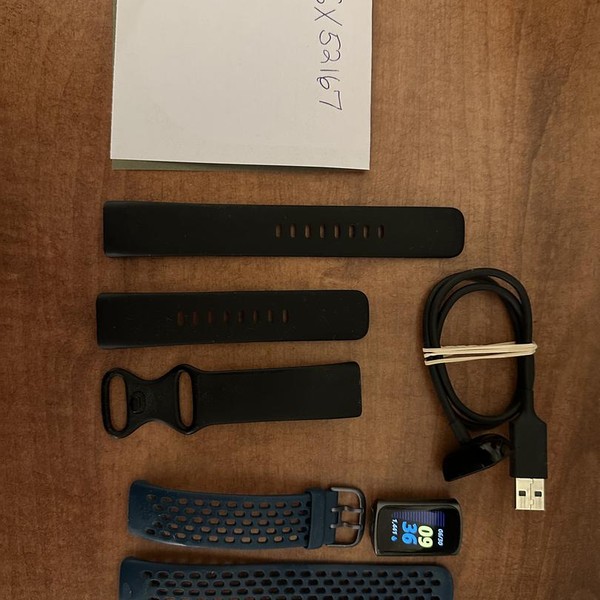 Fitbit Charge 5 - Black