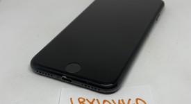 Good
													Apple iPhone 7 - Cricket, Black, 32 GB, A1660, photo 2 of 9