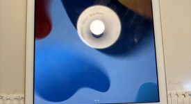 Good
													Apple iPad 5th Gen - Wi-Fi, Gold, 32 GB, A1822, photo 3 of 3