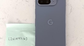 Mint
													Google Pixel 10 Pro Fold - Unlocked, Moonstone, 256 GB, GU0NP, photo 4 of 11