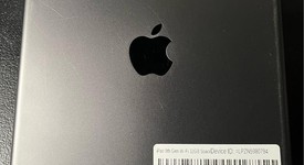 Good
													Apple iPad 8th Gen - Wi-Fi, Gray, 32 GB, A2270, photo 3 of 4