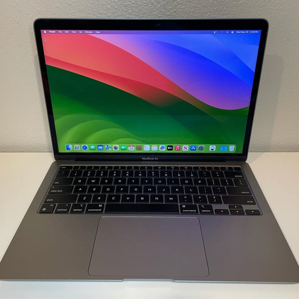 MacBook Air 2020 - 13 inch - 256 GB, Gray, 16 GB, Apple M1