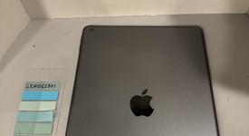 Good
													Apple iPad 7th Gen - Wi-Fi, Gray, 32 GB, A2197, photo 3 of 5