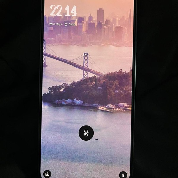 Google Pixel 10 Pro XL - Unlocked, 256 GB, Moonstone, GUL82