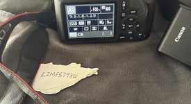 Mint
													Canon EOS Rebel T6, photo 2 of 16