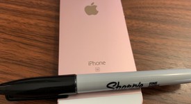 Good
													Apple iPhone SE 1st Gen 2016 - Unlocked, Rose Gold, 64 GB, A1662, photo 4 of 4