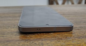 Mint
													Samsung Galaxy S25 FE - Metro by T-Mobile, Black, 128 GB, SM-S731U, photo 5 of 9