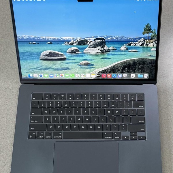 MacBook Air 2023 (M2) - 15 inch - 256 GB, Midnight, 8 GB, Apple M2