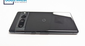 Good
													Google Pixel 7 Pro - Verizon, Obsidian, 128 GB, 12 GB, GE2AE, photo 4 of 9