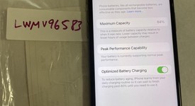 Mint
													Apple iPhone Xs - Unlocked, Gray, 64 GB, A1920, photo 5 of 6