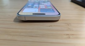 Good
													Apple iPhone 16 - AT&T, White, 128 GB, A3081, photo 5 of 10