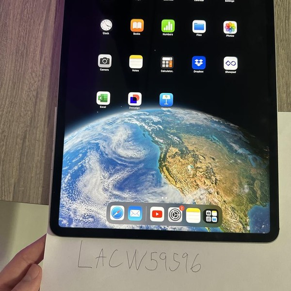 Apple iPad Pro 12.9 inch 6th Gen 2022 - Unlocked, 256 GB, Gray