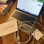 Good MacBook Pro 2020 - 13 inch - 256 GB, Silver, 8 GB, Apple M1