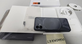 Good
													Nothing Phone (2) - Unlocked, Gray, 128 GB, 8 GB, photo 3 of 9