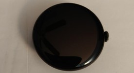 Mint
													Google Pixel Watch 4 - Unlocked, Black, 45mm, LTE, photo 1 of 8