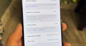 Fair
													Apple iPhone 15 - Boost, Black, 128 GB, A2846, photo 4 of 8