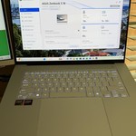 Mint Asus Zenbook