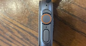Mint
													Apple Watch Ultra 49mm - Unlocked, Titanium, A2622, photo 2 of 5