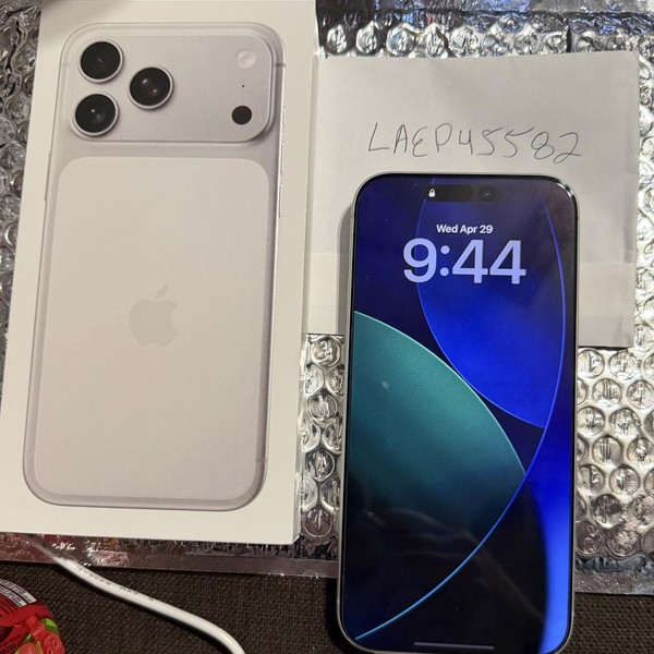 Apple iPhone 17 Pro Max - Unlocked, 256 GB, Silver, A3257