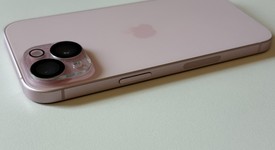 Mint
													Apple iPhone 15 - Unlocked, Pink, 256 GB, A2846, photo 3 of 8