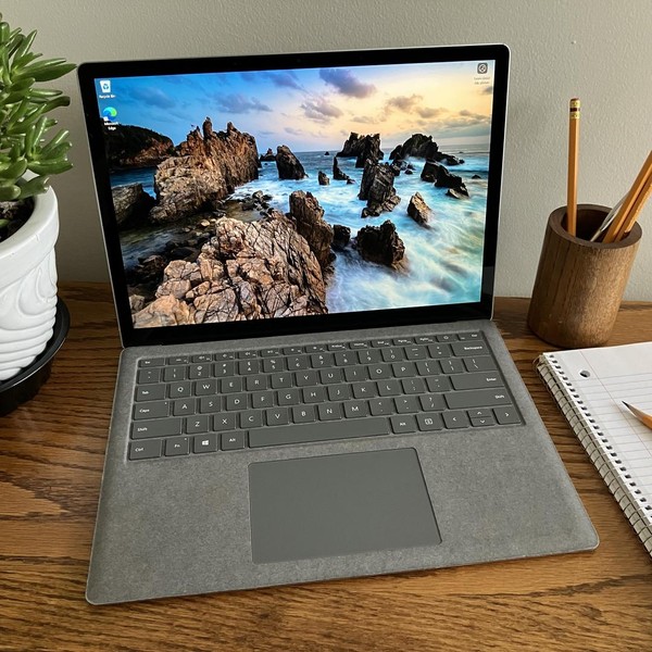 Microsoft Surface Laptop 3 - 512 GB, Platinum, 16 GB, Intel Core i7, 13.5 inch