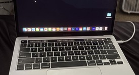 Good
													MacBook Pro 2020 - 13" - I7, Silver, 512 GB, 16 GB, photo 4 of 8