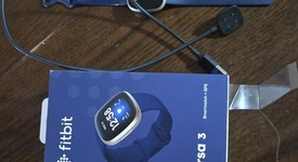 Mint
													Fitbit Versa 3 - Gold, photo 1 of 11