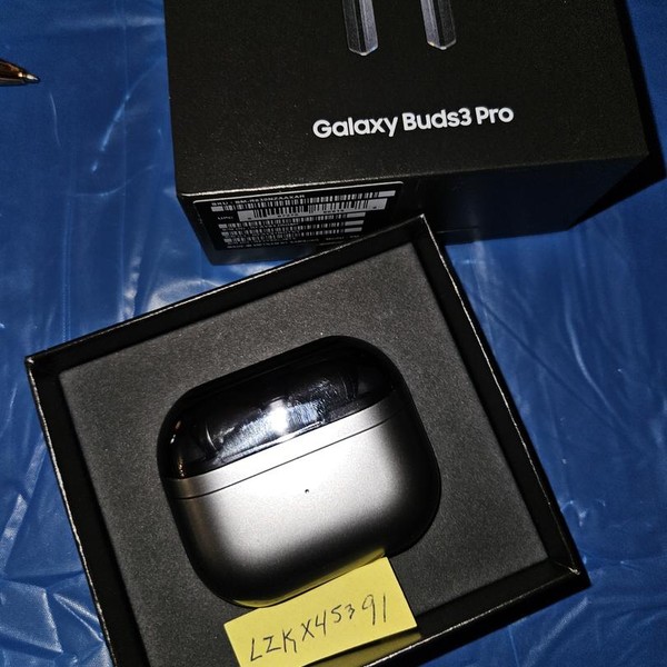 Samsung Galaxy Buds3 Pro - Silver