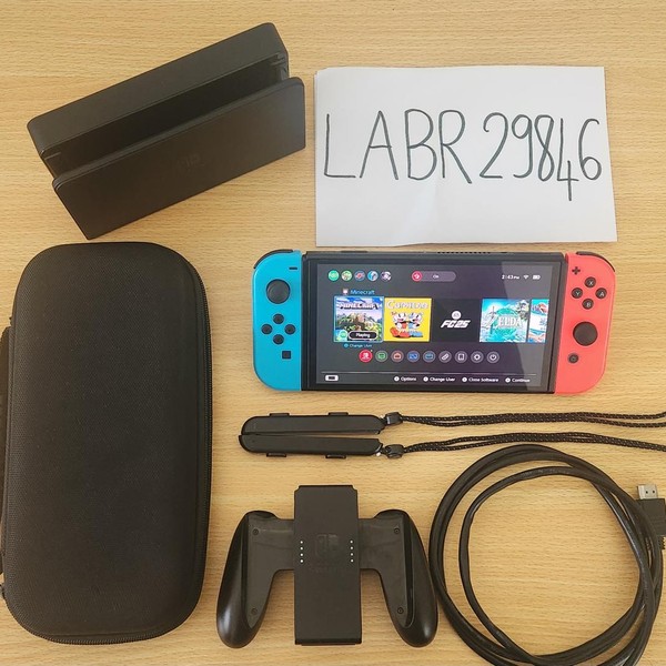 Nintendo Switch - OLED - 64 GB, Red & Blue