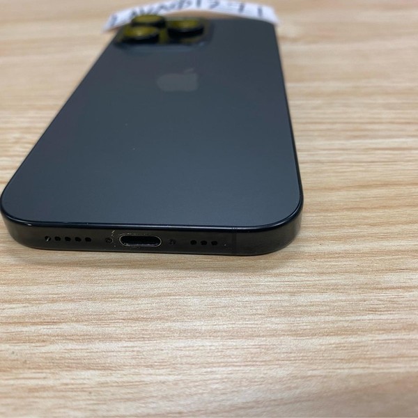 Apple iPhone 16 Pro - Unlocked, 256 GB, Black, A3083