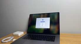 Good
													MacBook Pro 2021 - 16" - Apple M1 Pro 10-core, Gray, 512 GB, 32 GB, photo 2 of 9