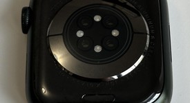 Good
													Apple Watch Series 7 45mm - Unlocked, Green, A2477 - Cellular, Aluminum, photo 6 of 6